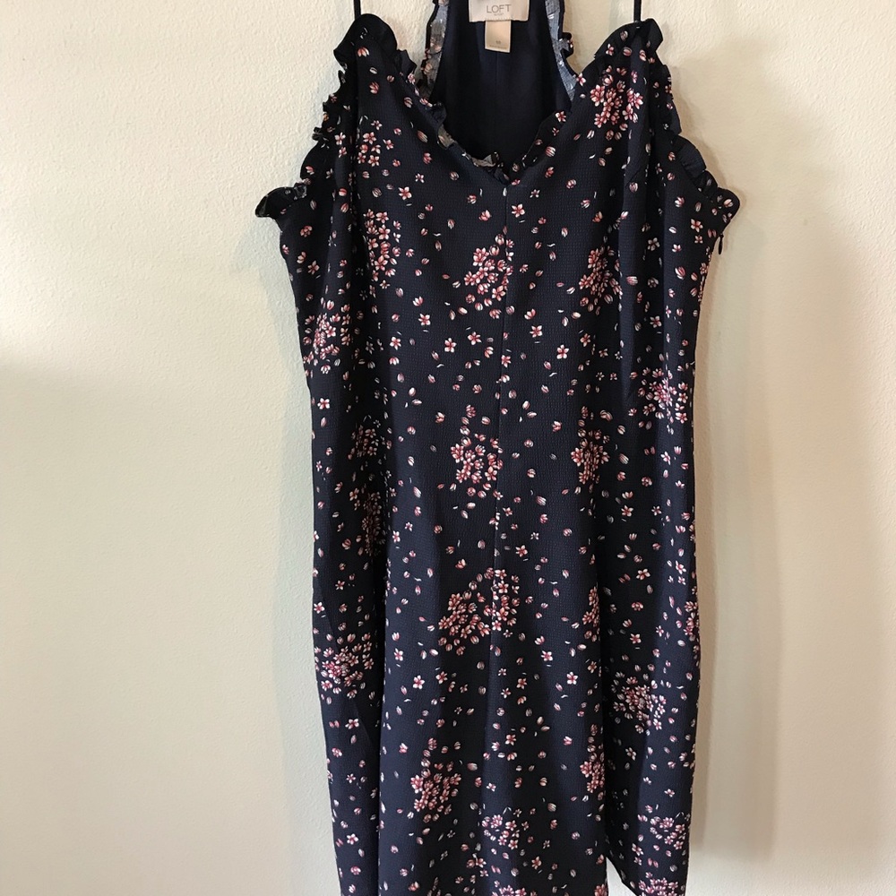 Flowered dress loft